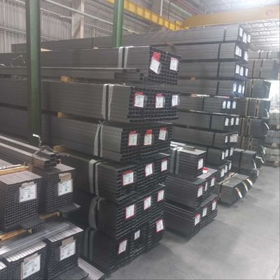 Harga yang bagus SAE1060 60# ISO9001 Sertifikasi Hot Rolled Black Rectangular Steel Tube untuk Bahan Bangunan on line