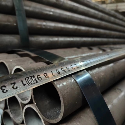 SA210-A1Tabung baja karbon tanpa jahitan yang digulung panas untuk tabung boiler