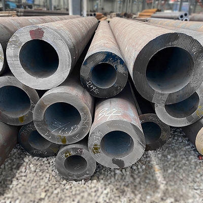 15CrMo 20CrMo 30CrMo 35CrMo 42CrMo 121mm 116mm Carbon Seamlesss Tubes Kekuatan Tarik / Hasil Tinggi