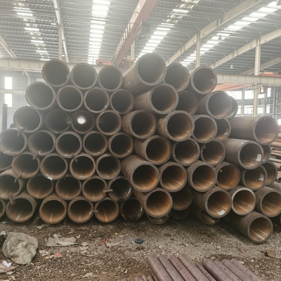 Hot Rolled St37 Carbon Seamless Steel Pipe Putaran Black Seamless Carbon Steel Pipe And Tube